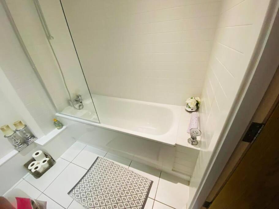 Liverpool City Centre Modern Apartment Fits 6 People Kültér fotó